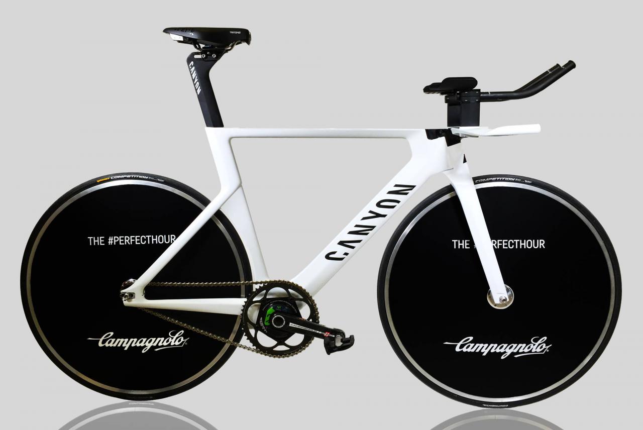 Canyon track deals bike